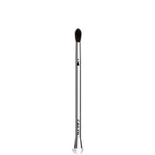 Load image into Gallery viewer, CAILYN iCONE Brush 108 Tapered Blending Brush
