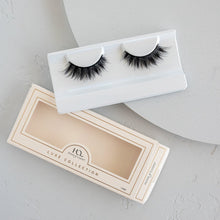 Load image into Gallery viewer, HOUSE OF LASHES - Midnight Luxe
